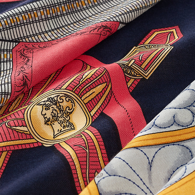 【こなれ感がUP】HERMES★スカーフ 140 Lettres Equestres Lettres Equestres shawl 140 | Hermès USA